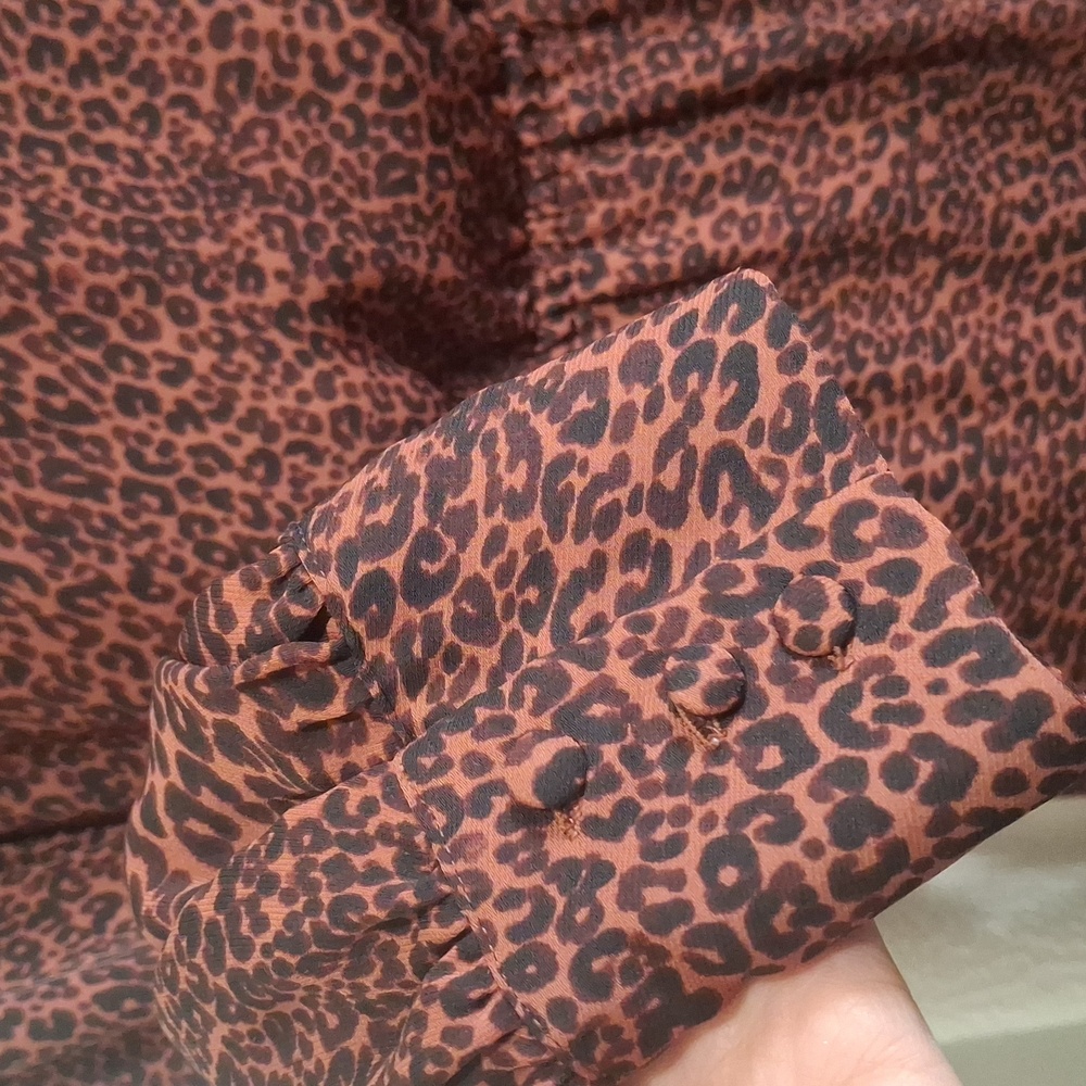 Cupcakes And Cashmere Sheryl Leopard Print Long Sleeve Minidress Sz M - Picture 8 of 15